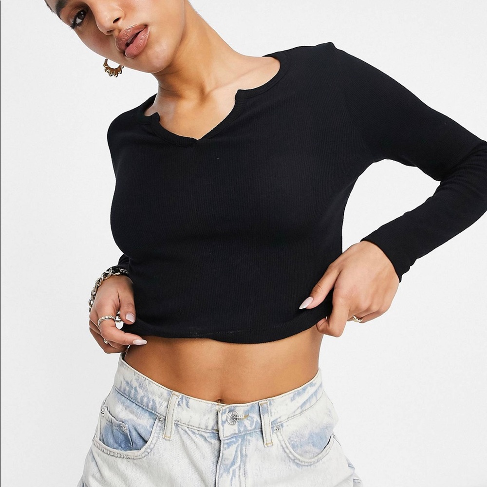 NWOT ASOS long sleeve crop top